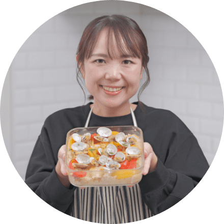 料理コラムニスト 山本 ゆり(やまもと ゆり)