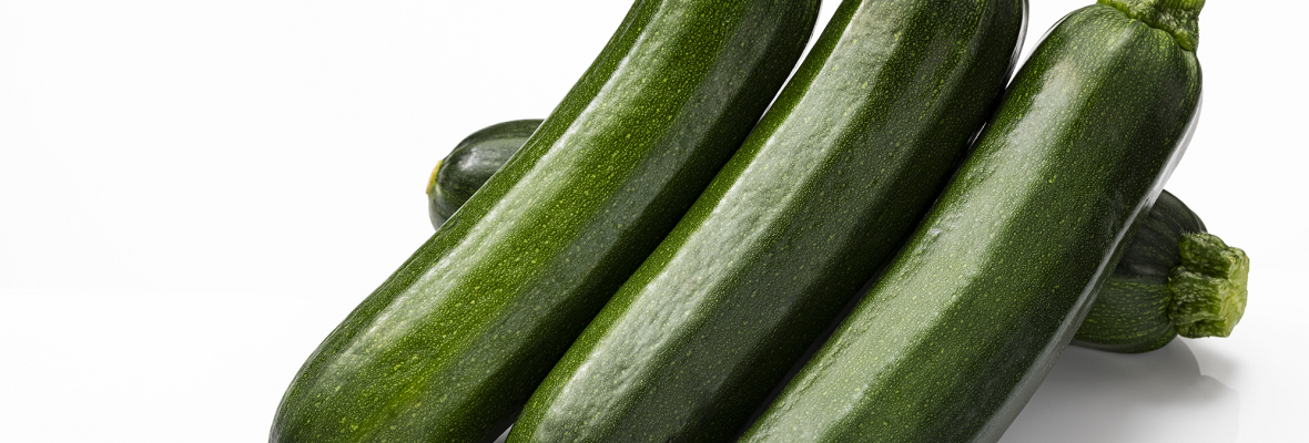 ズッキーニってどんな野菜? 旬の時期や選び方を知っておいしく食べよう