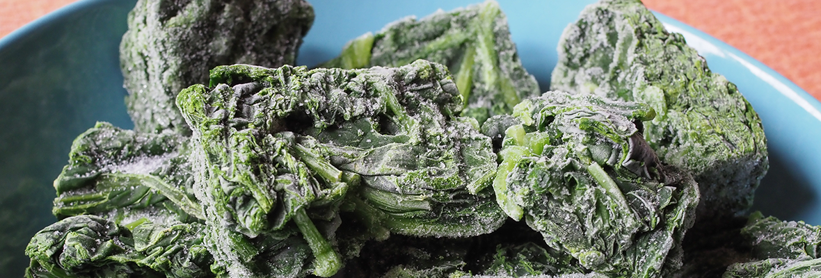 ほうれん草は冷凍で1カ月食べられる! おいしく保存できる2つの方法